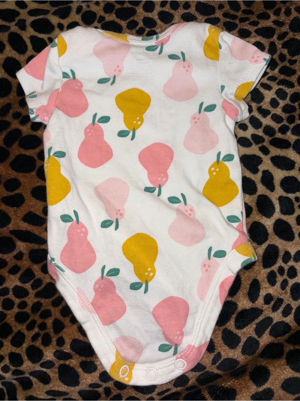 onesie - Picture 2 of 4